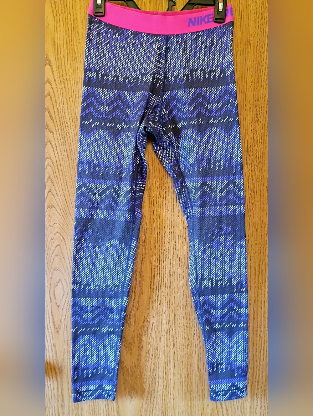 Nike Blue Patterned Leggings with Pink Waistband